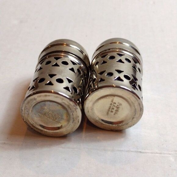 Vintage APEX EPNS Cobalt Glass Insert Salt & Pepper Shakers Set of 2 - Picture 8 of 9